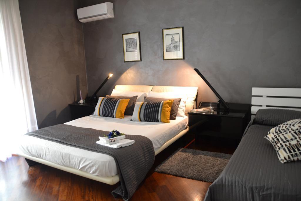 Super Attico B&B 코미소 외부 사진